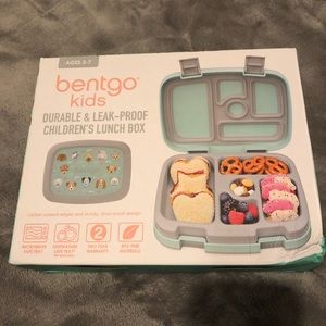 Bentgo Puppy Lunch Container- Never Used